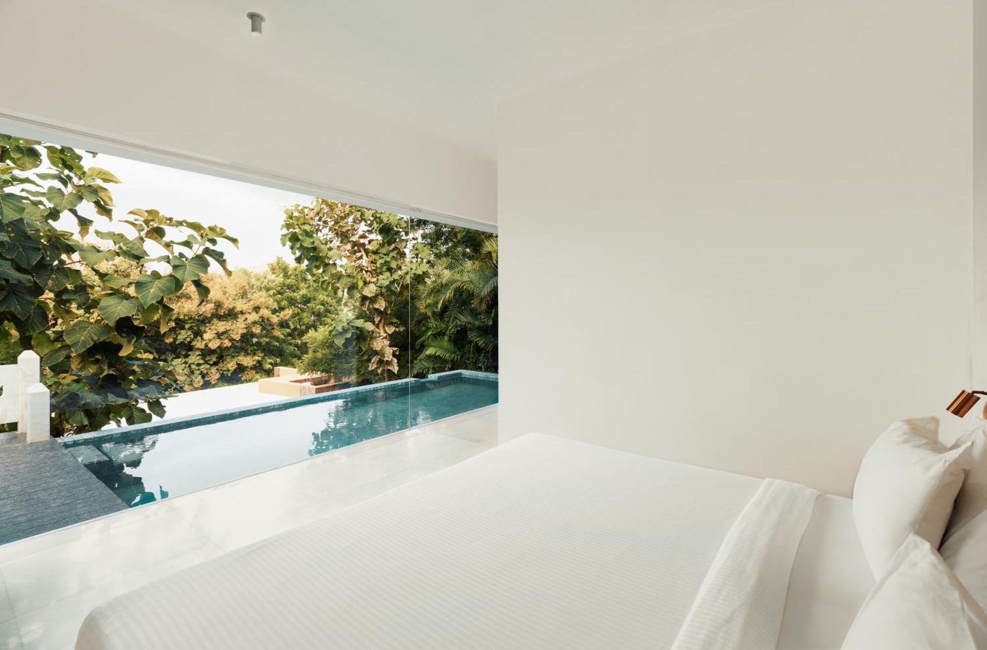Yaan Retreat-lake View-private Pool Resort