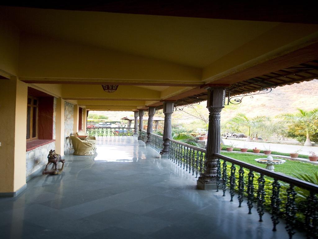 The Royal Retreat & Resort