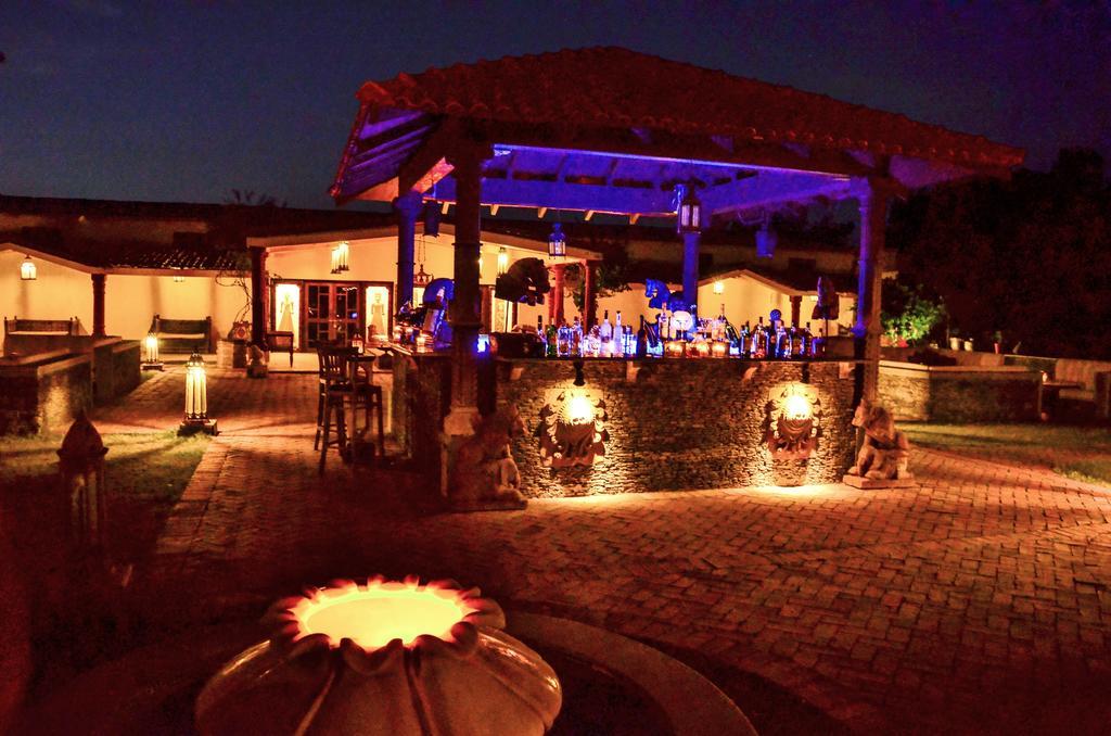 Resort The Royal Retreat & 4*