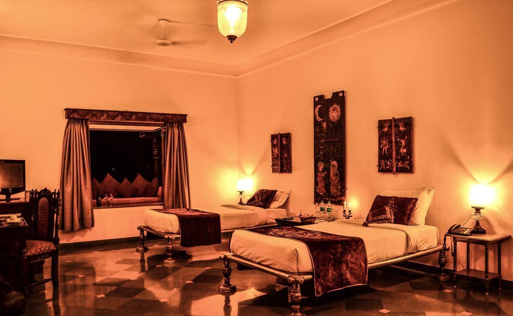 The Royal Retreat & Udaipur