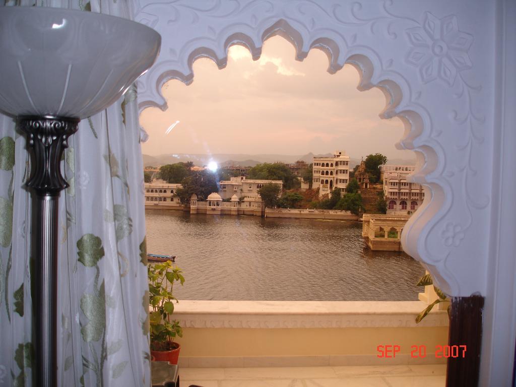 Hotel Raj Niwas 3*
