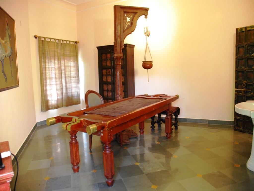 The Royal Retreat & Udaipur