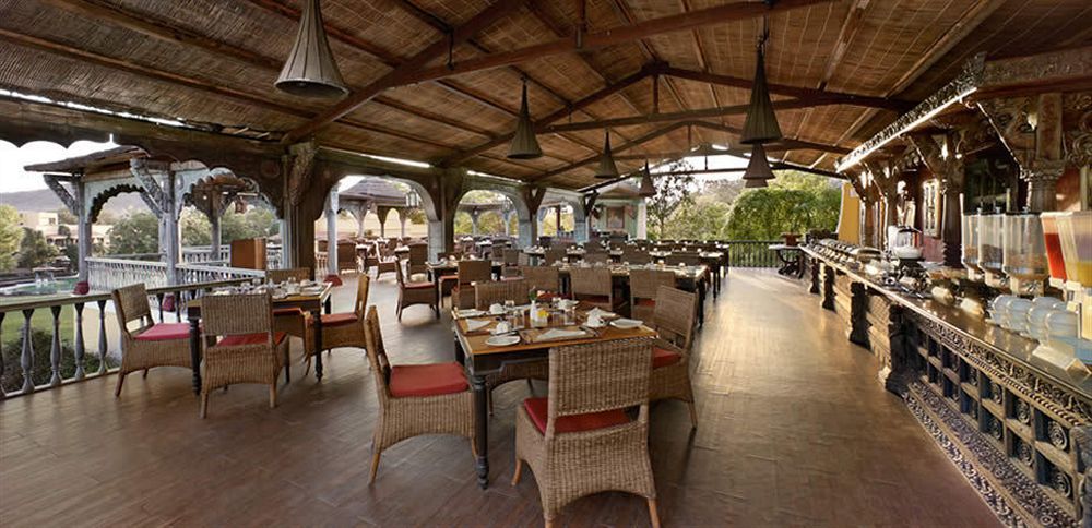 Resort The Royal Retreat & Udaipur
