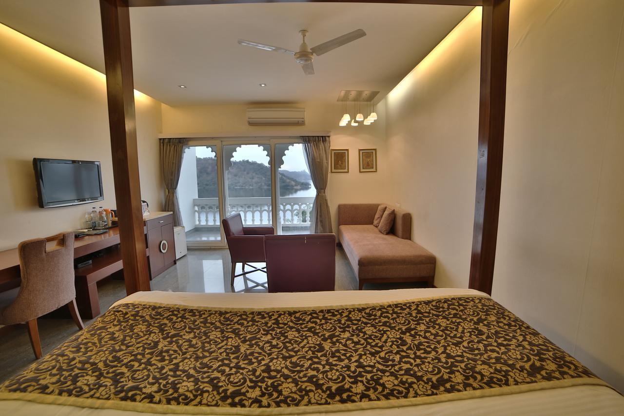 Jaisamand Island Resort Udaipur