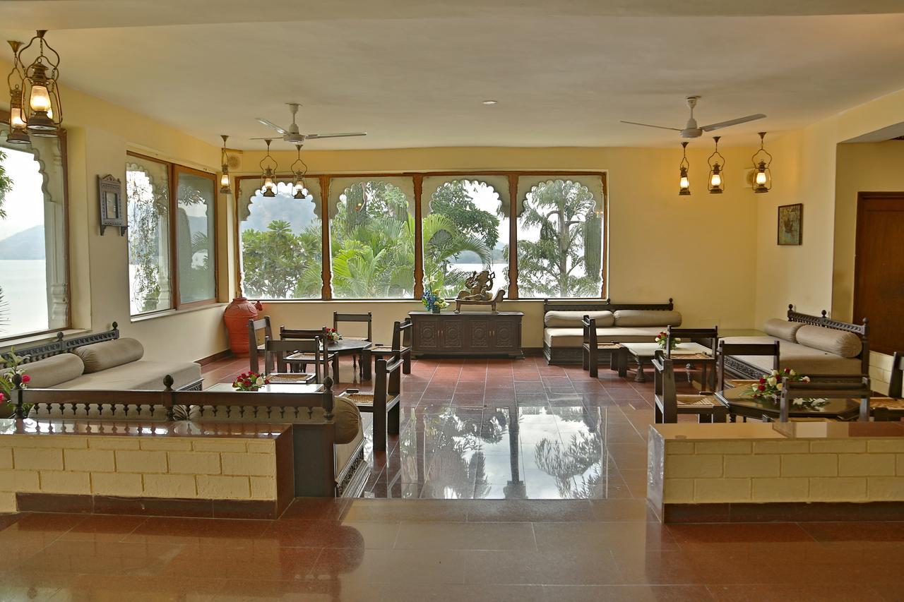 Resort Jaisamand Island 4*