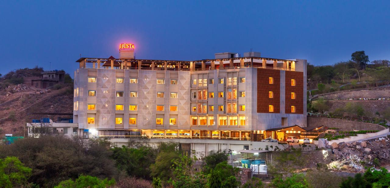 Juesta Sajjangarh & Spa, Udaipur