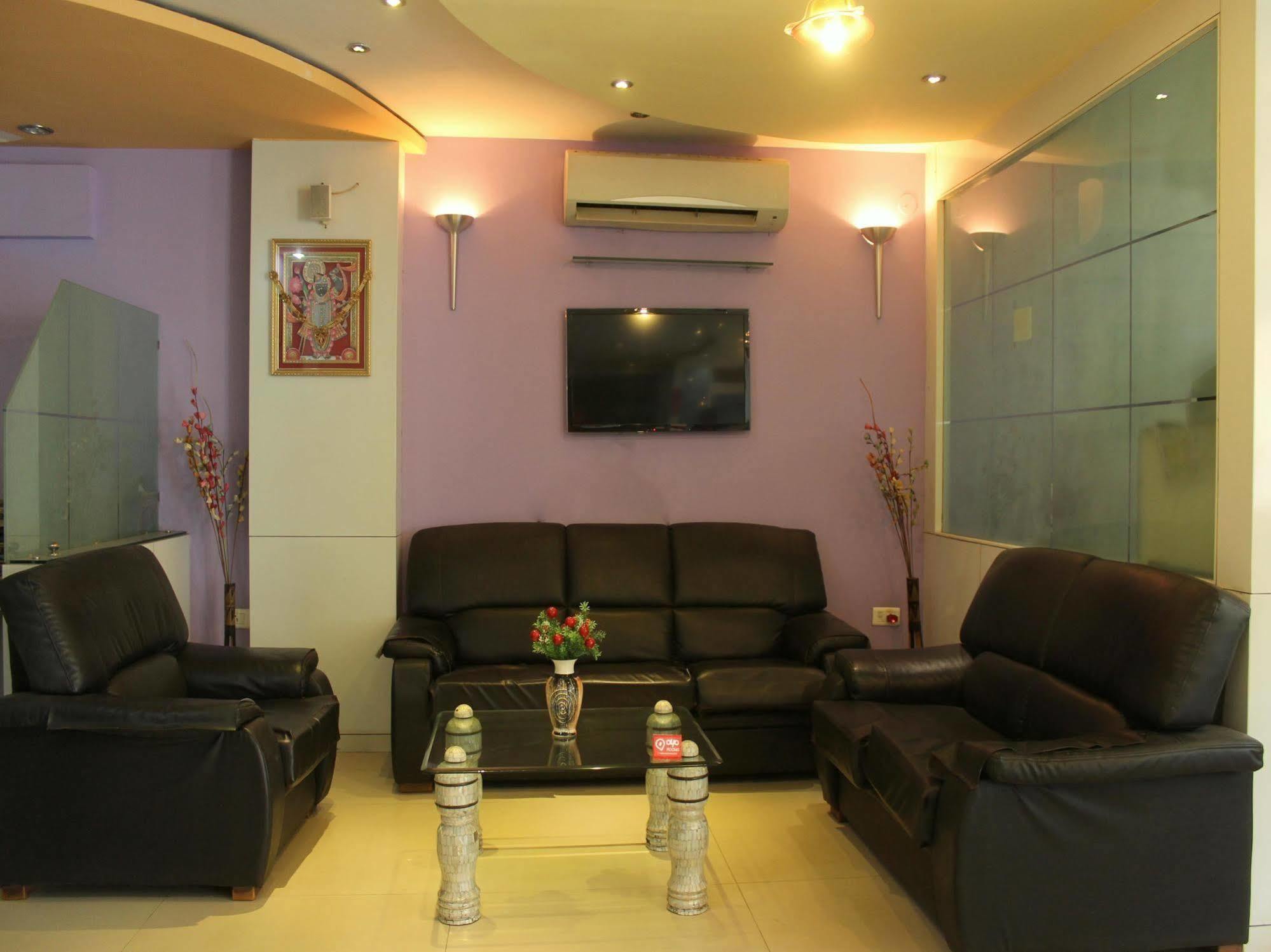 Capital O 3225 Grande Sita Hotel 3*