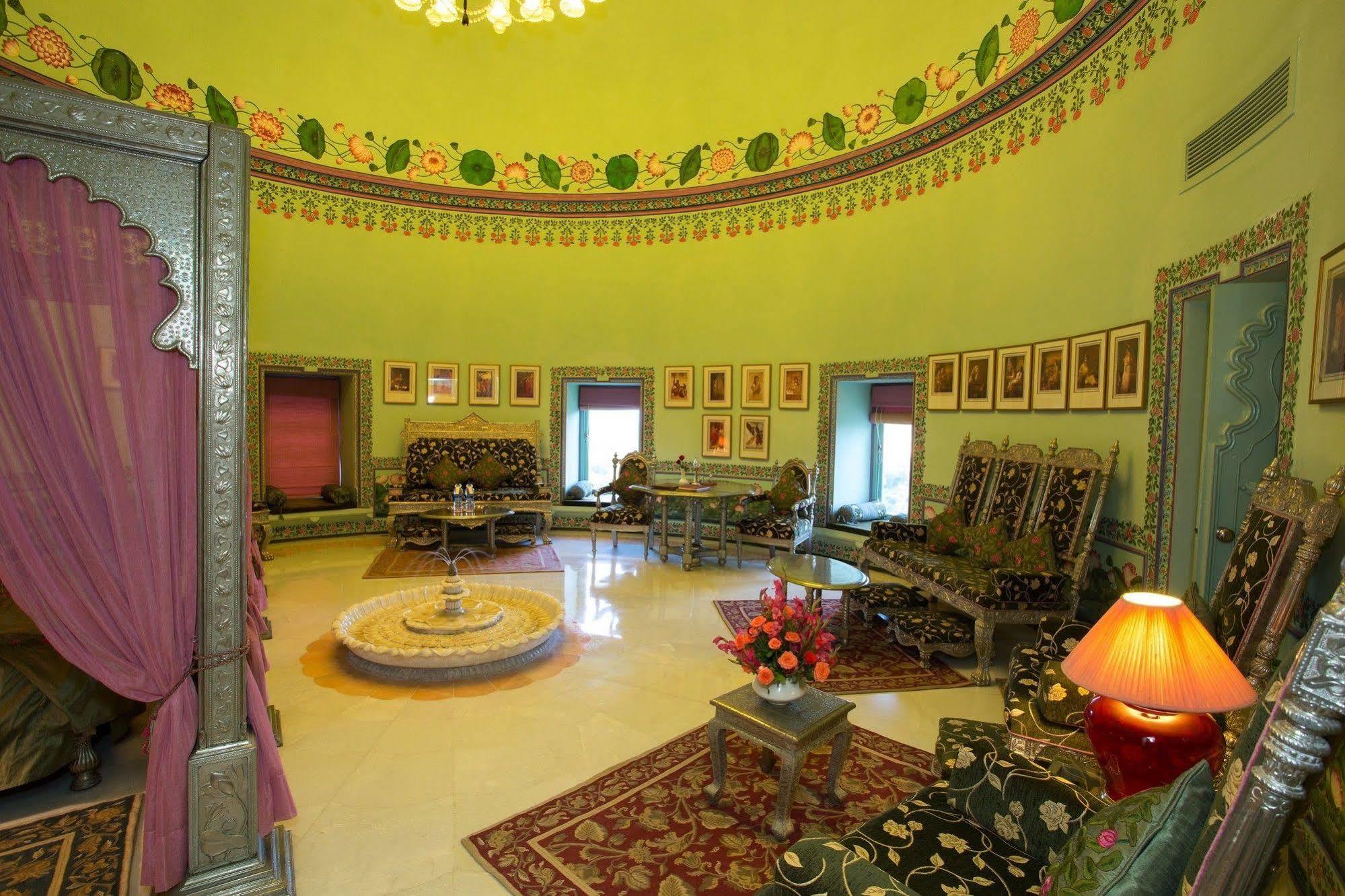 Shiv Niwas Palace By Hrh Group Of Hotel 5*