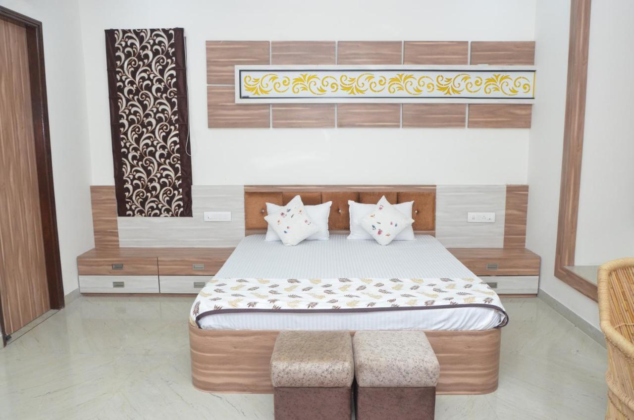 Villa Vijay *