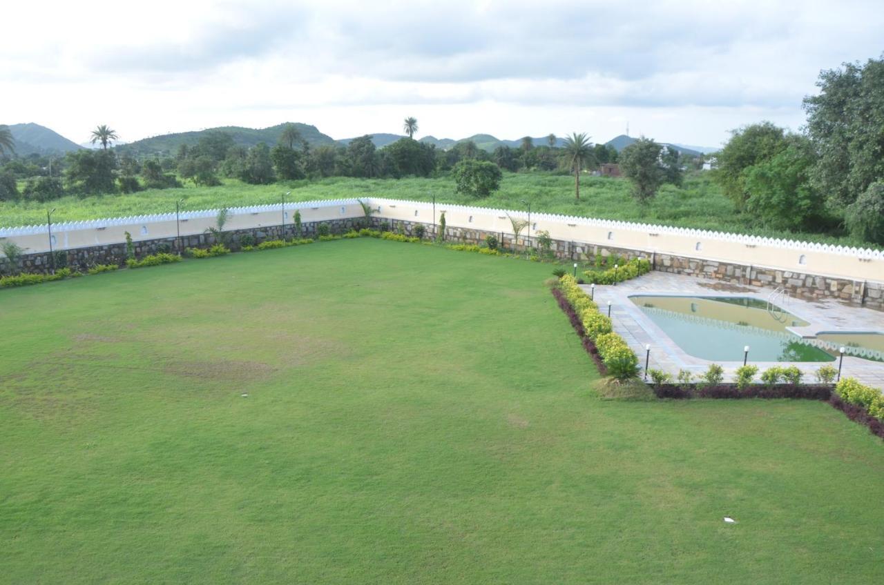 Vijay * Udaipur