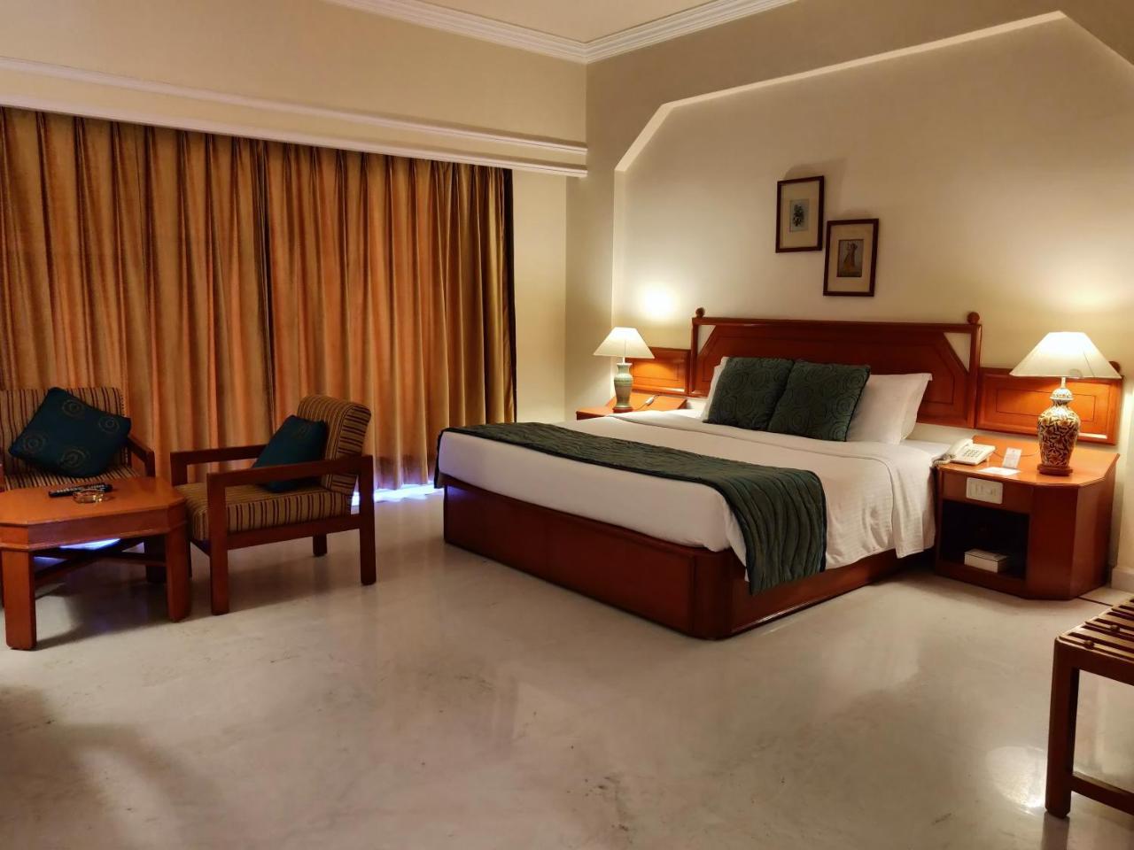 Rajdarshan - A View In Hotel 4*
