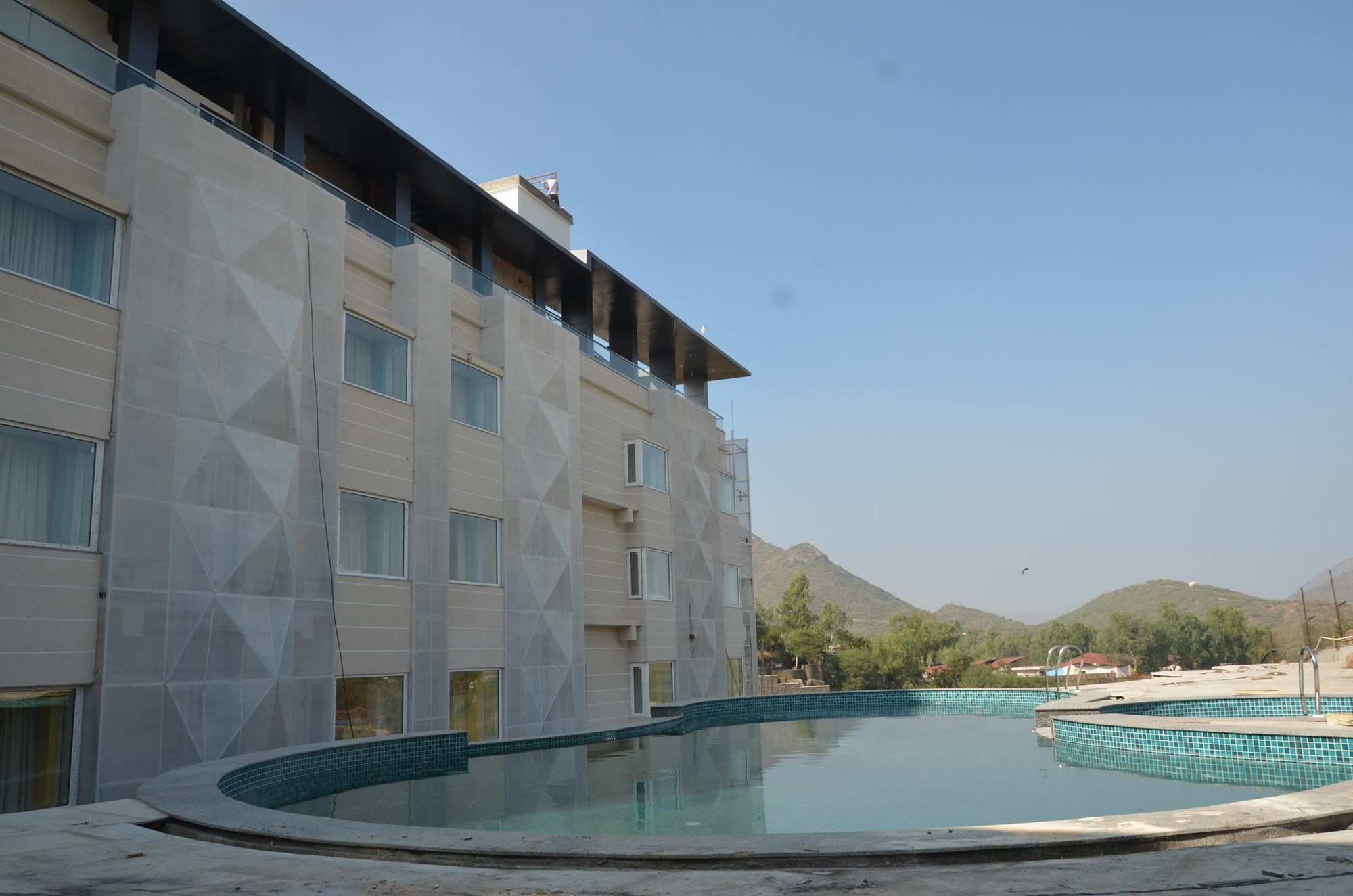 Resort Juesta Sajjangarh & Spa,