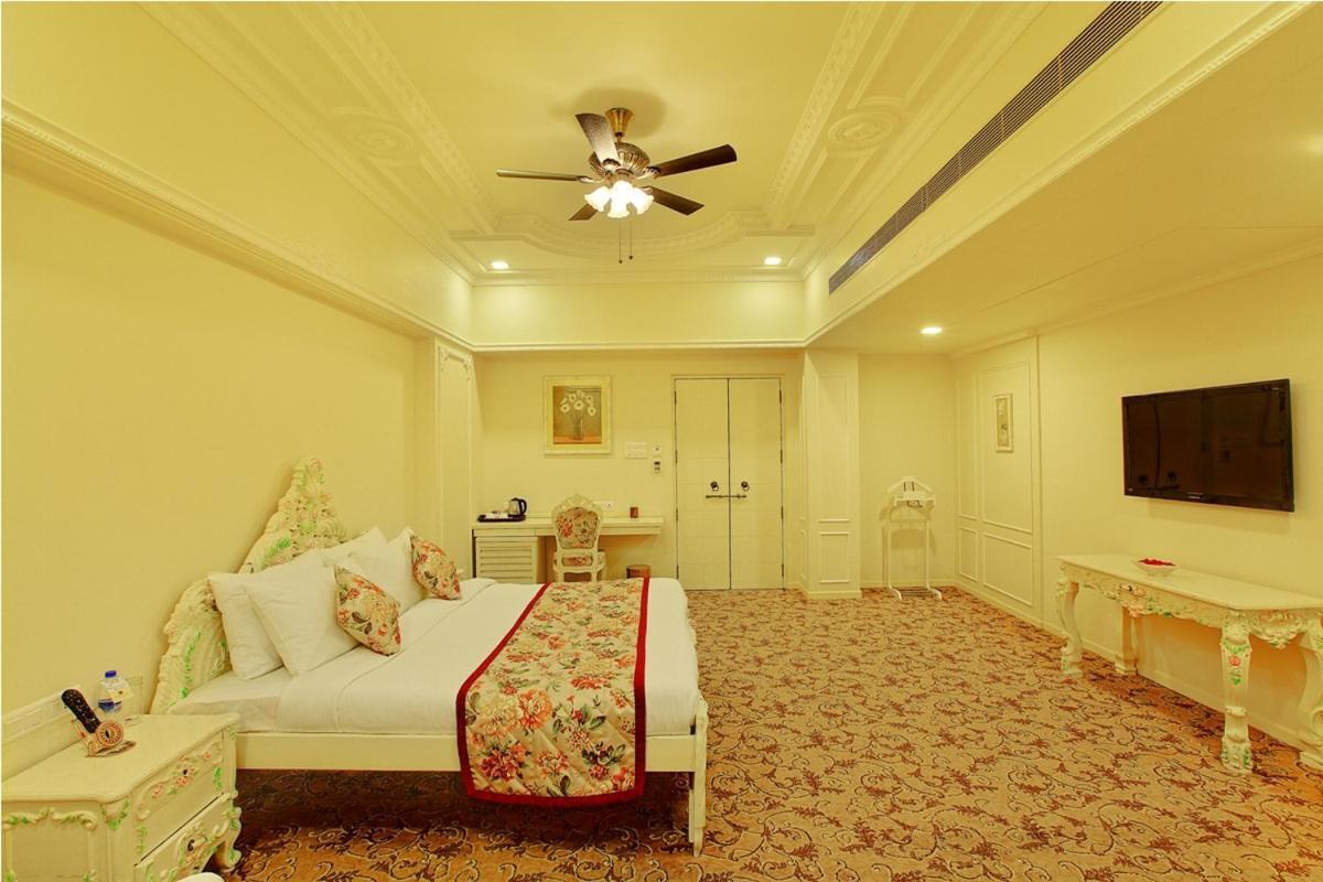 Resort Shouryagarh & 4*