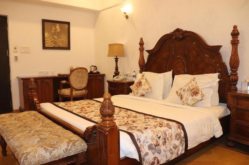 Resort Shouryagarh & Udaipur