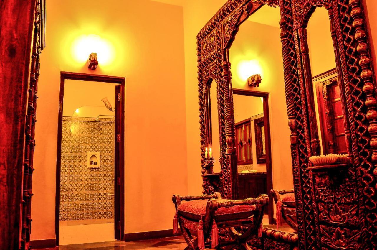 The Royal Retreat & Udaipur