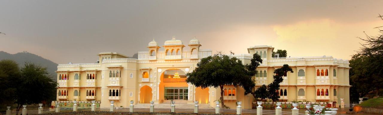 Resort Shouryagarh & Udaipur