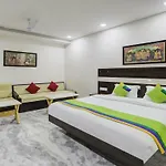 Hotel Royal Dezire Udaipur