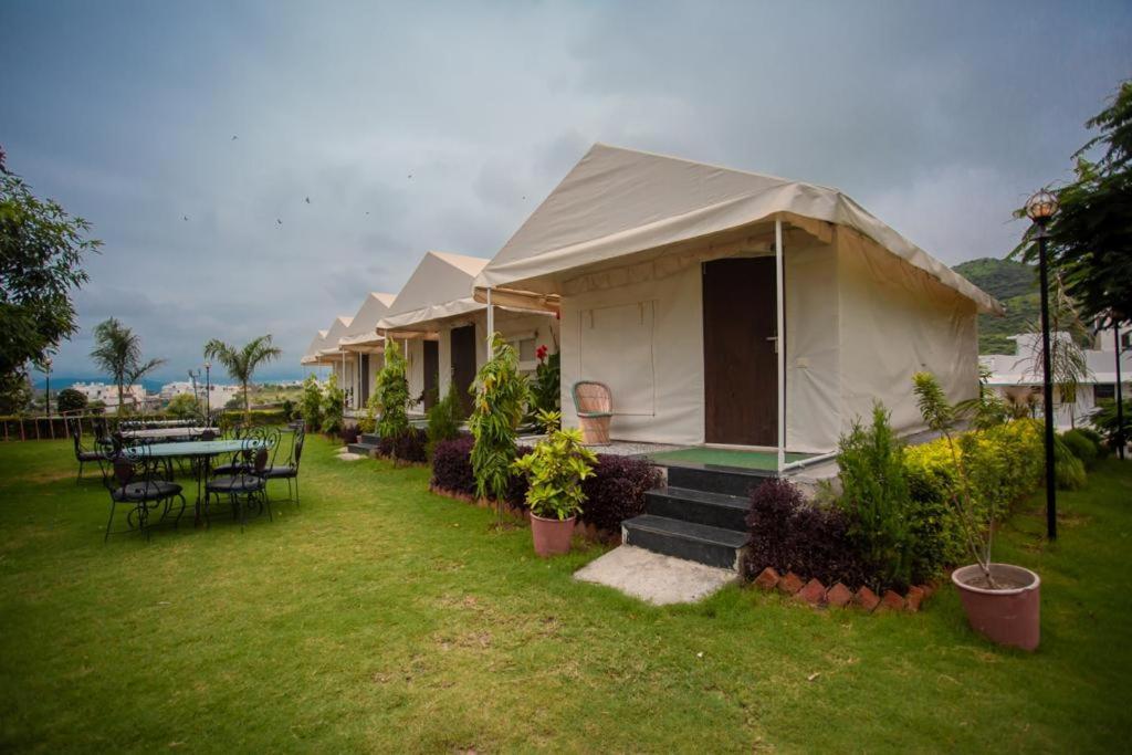 Jeevantara Resorts & Resort Udaipur