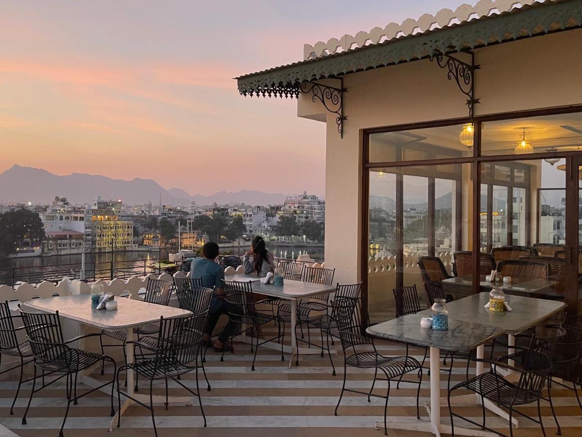Jaiwana Haveli Hotel