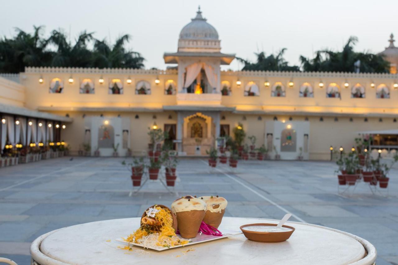 Hotel Jagmandir Island Palace - Grand Heritage Udaipur