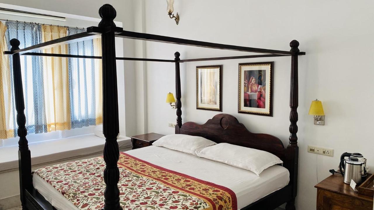 Bed & Breakfast Kotra Haveli A Boutique By Pichola