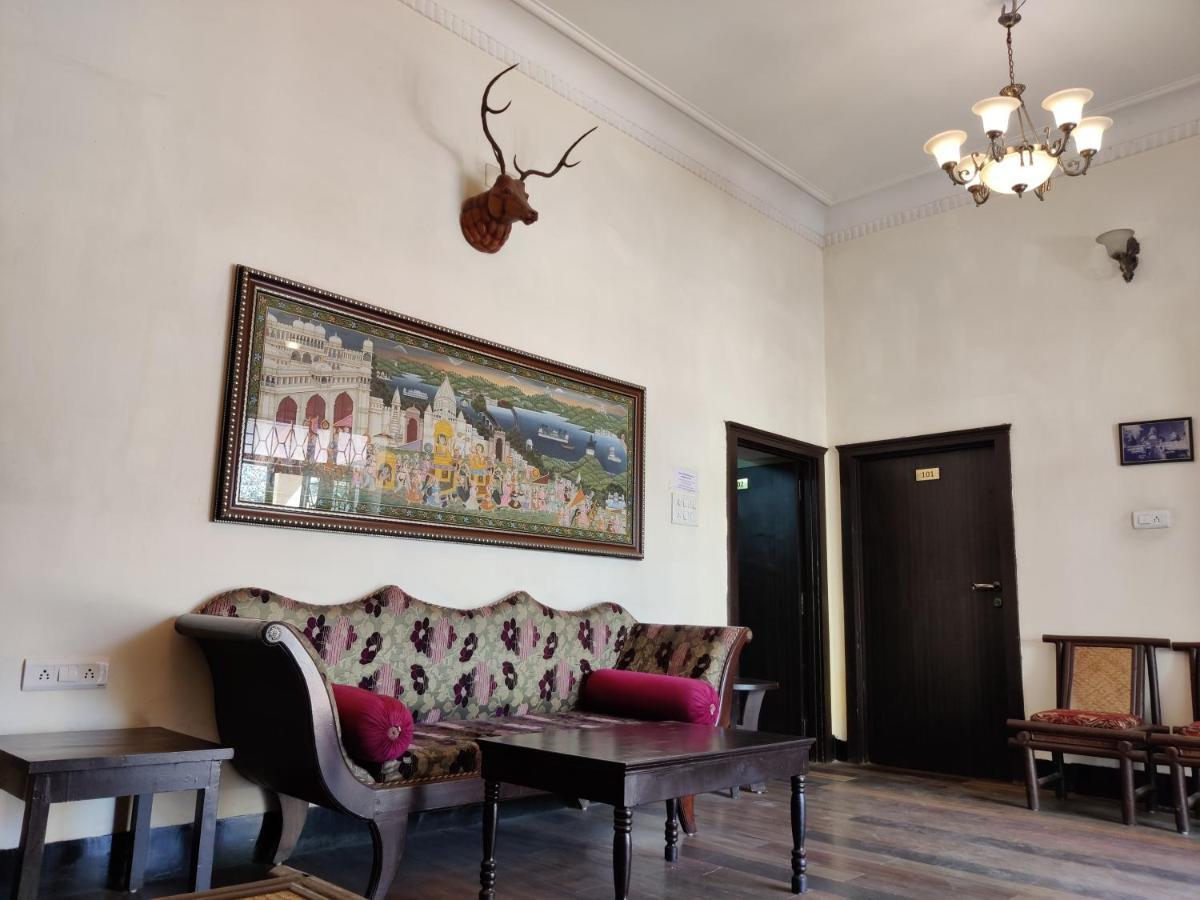 Hotel The Fateh By Le