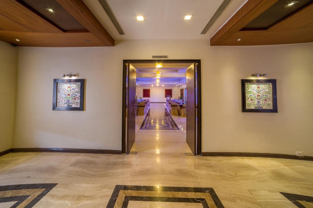 Hotel Amantra Comfort 3*