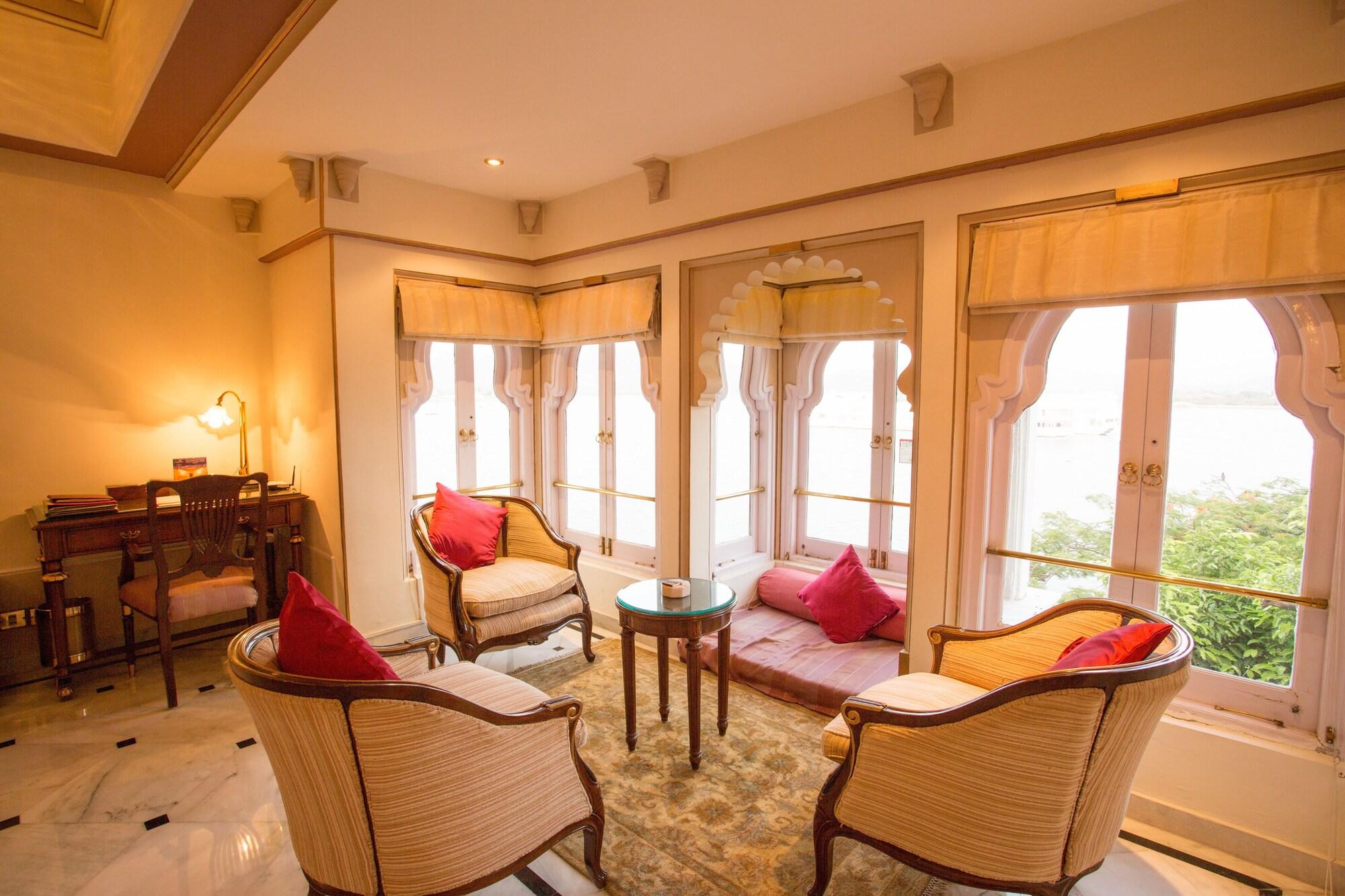 Taj Fateh Prakash Palace 5*