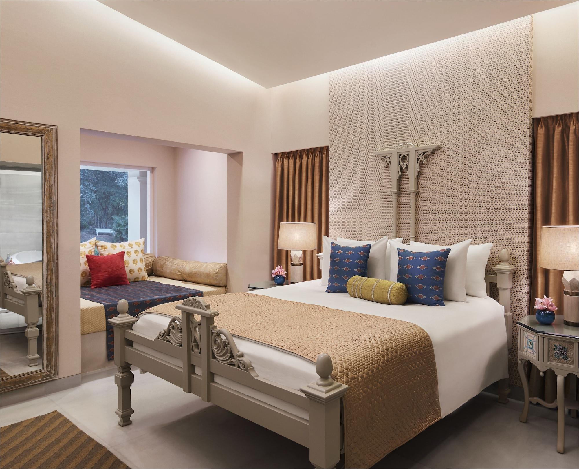 Taj Aravali & 5* Udaipur