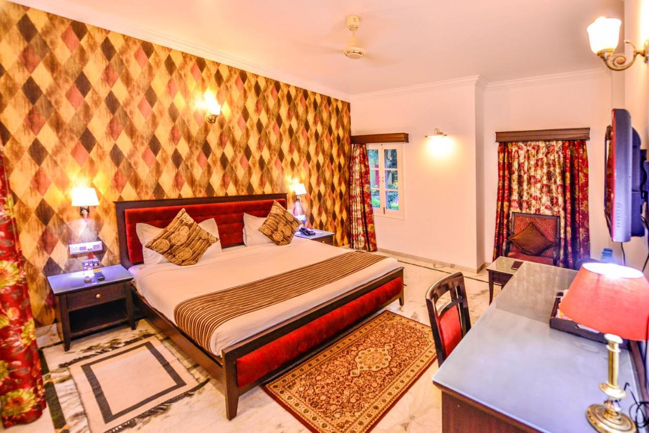 Amantra Shilpi &