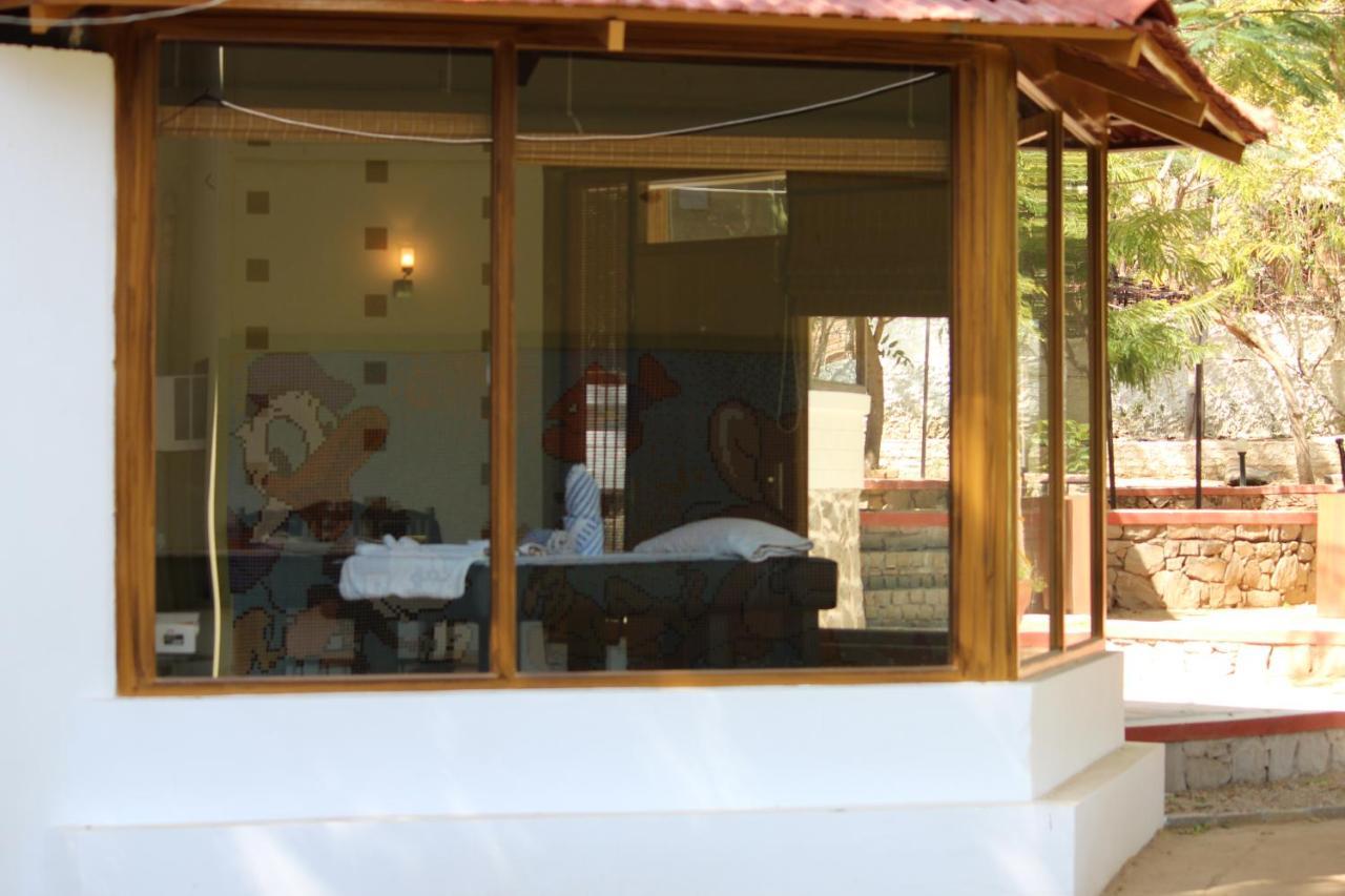 Amantra Shilpi & Resort 3*