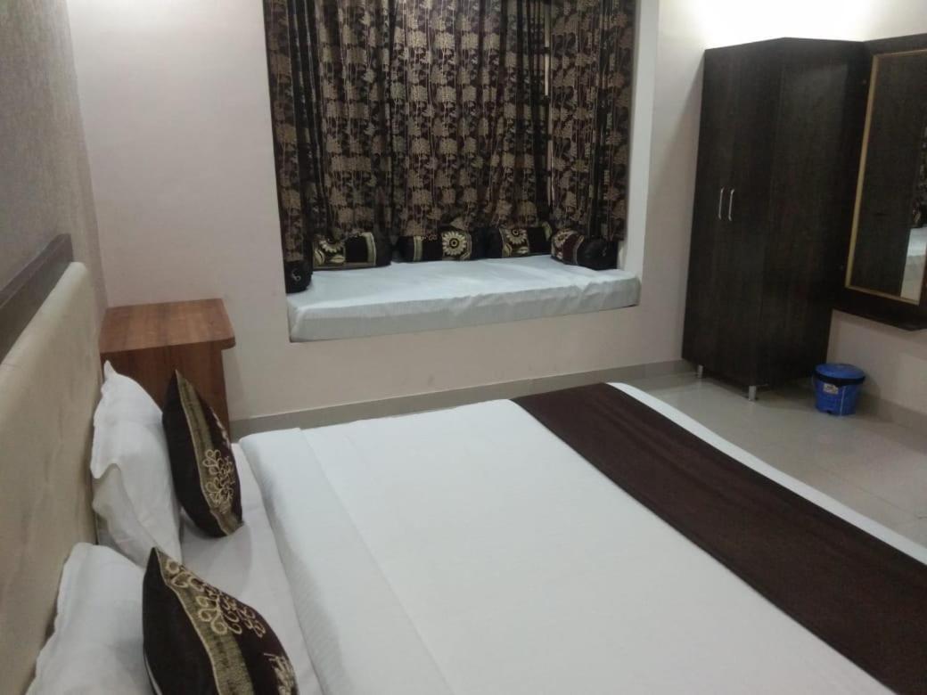 Resort The Kushal Bagh Palace By Calator & Resorts Udaipur