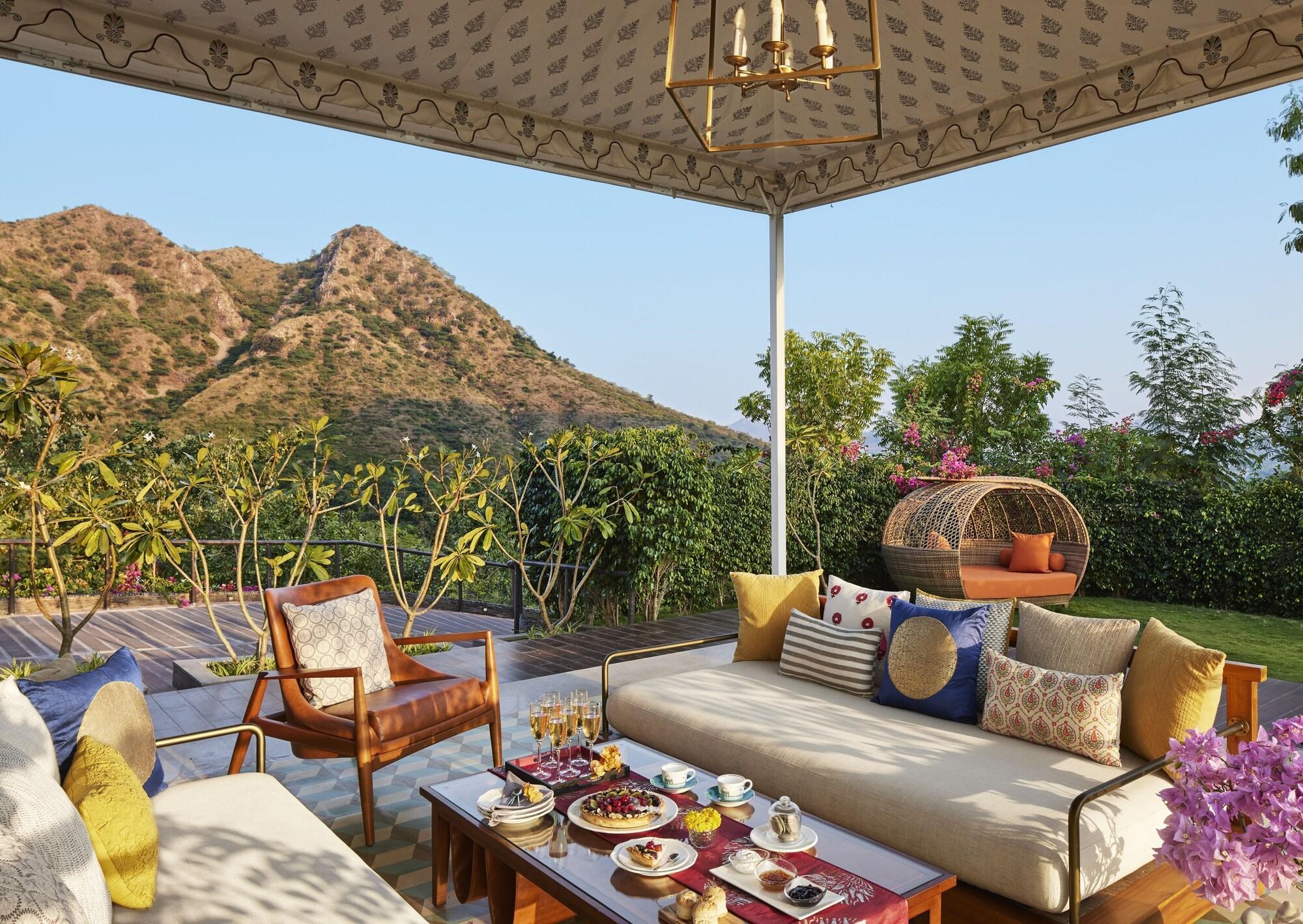 Hotel Taj Aravali & 5*