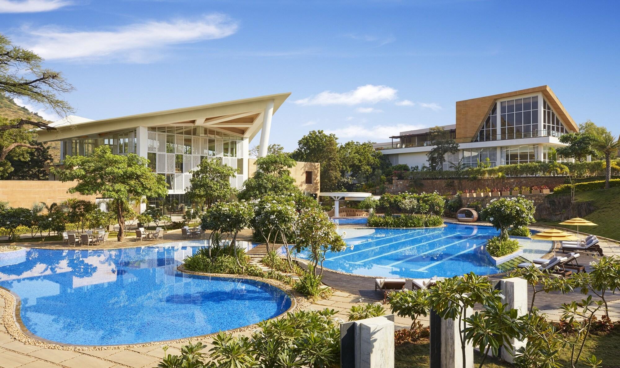 Taj Aravali & 5*