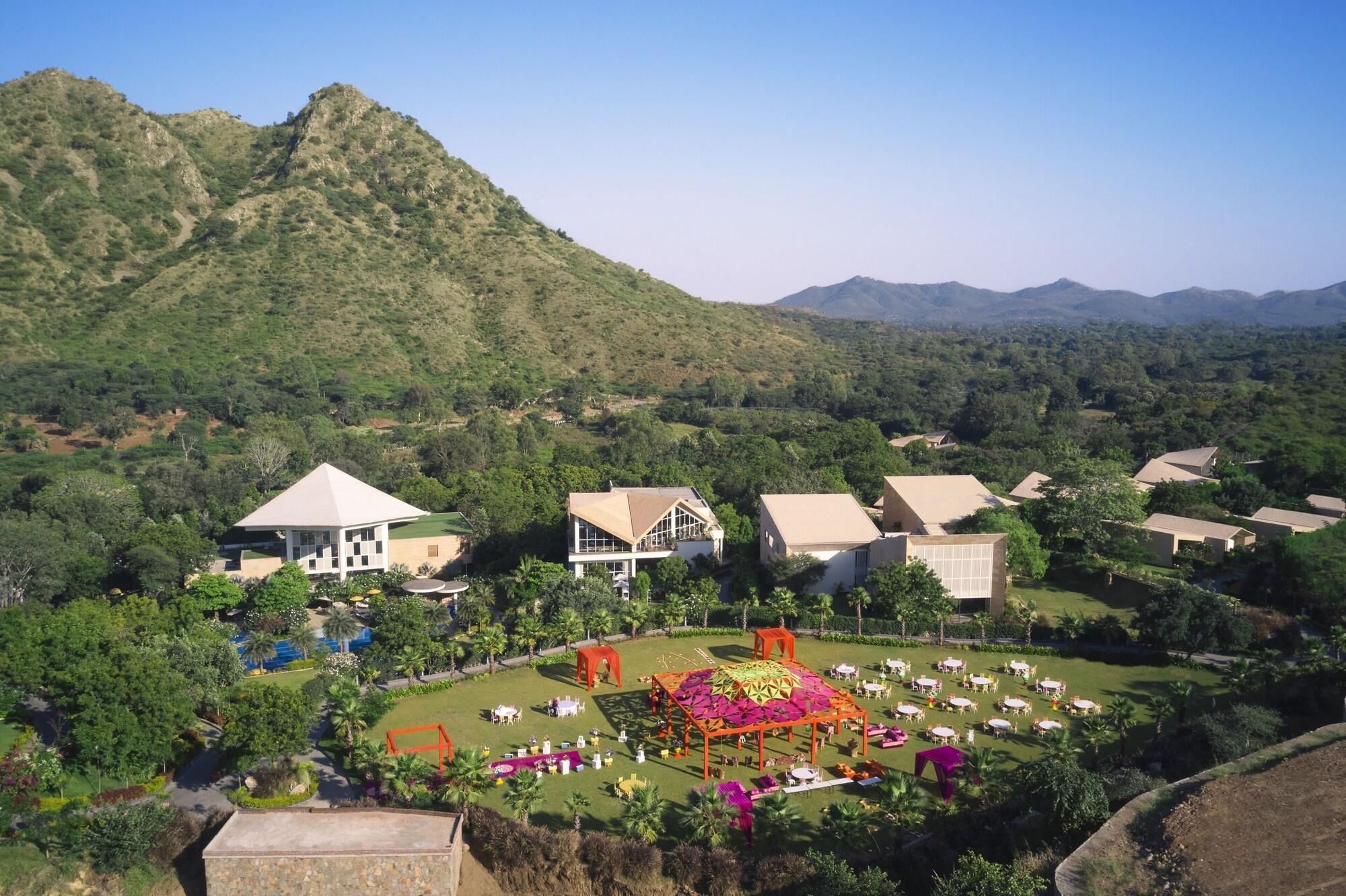 Taj Aravali & Udaipur