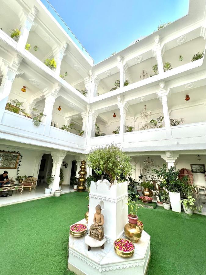 Jagat Niwas Palace Hotel Udaipur