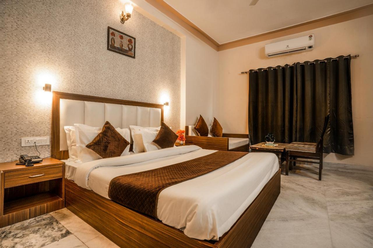 Hotel Tripli 3*