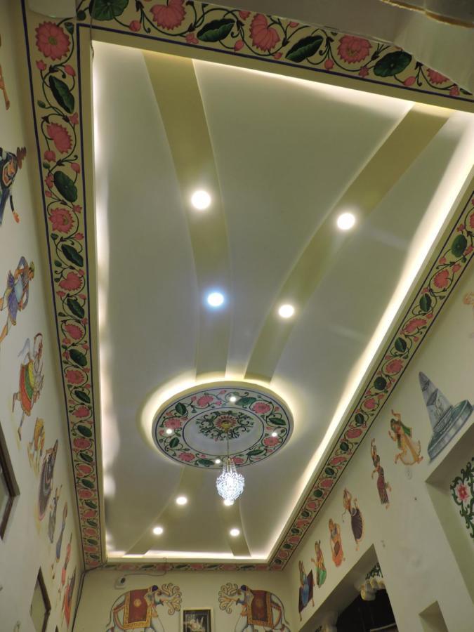 Ushaan Haveli Hotel 5*