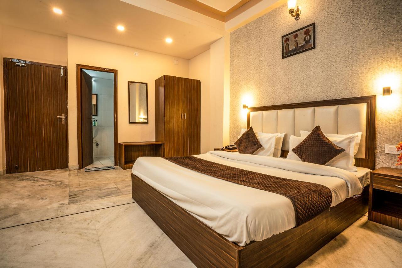 Hotel Tripli Udaipur