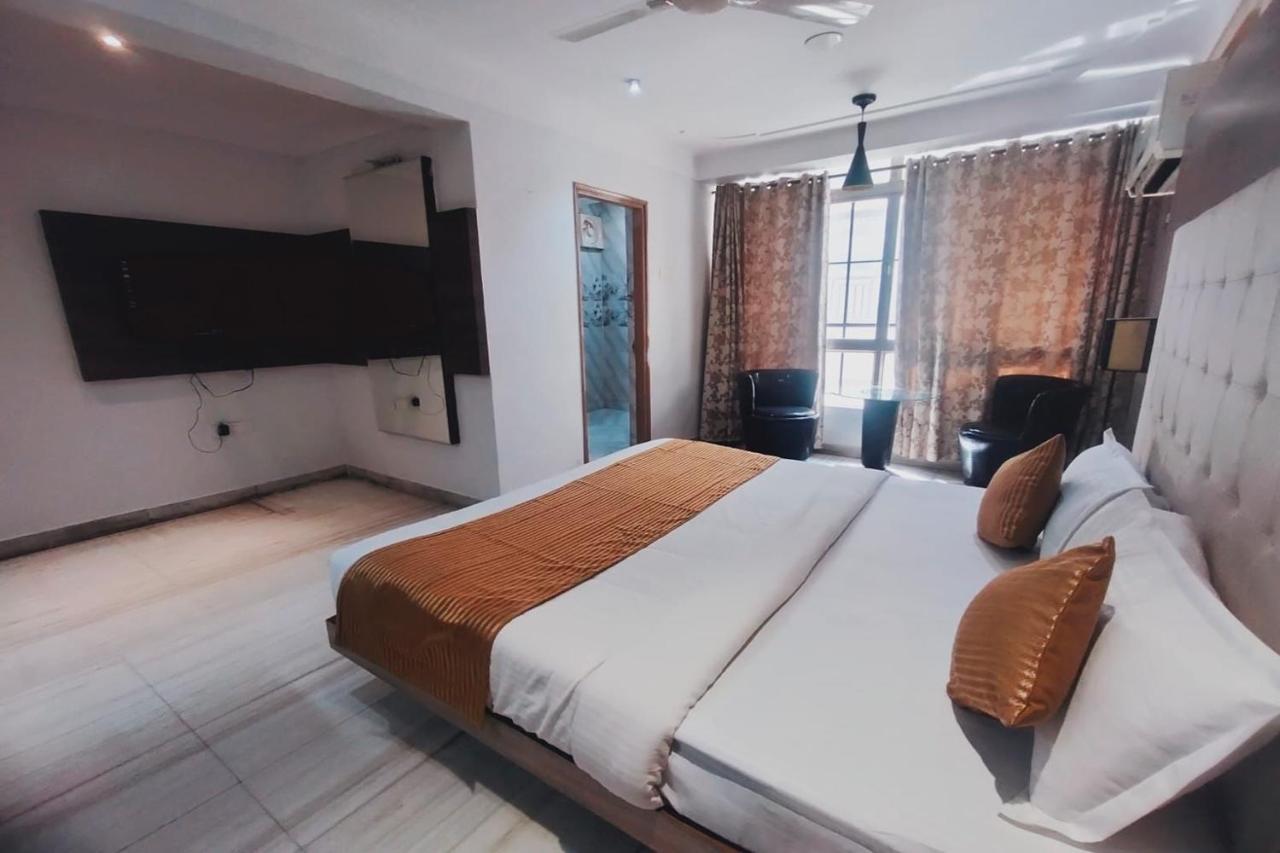 Hotel Heterosis 3*