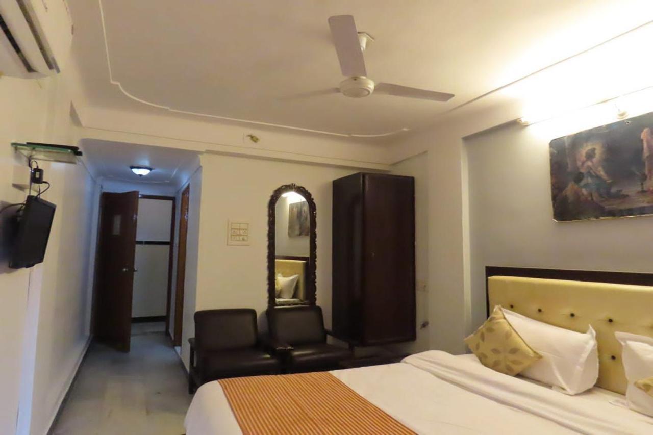 Hotel Heterosis 3*