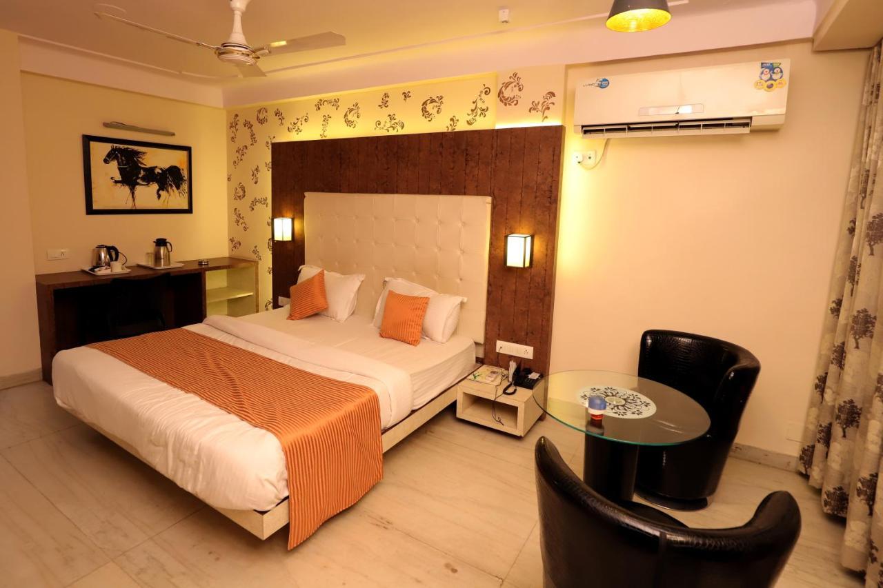Green View International Hotel 3*