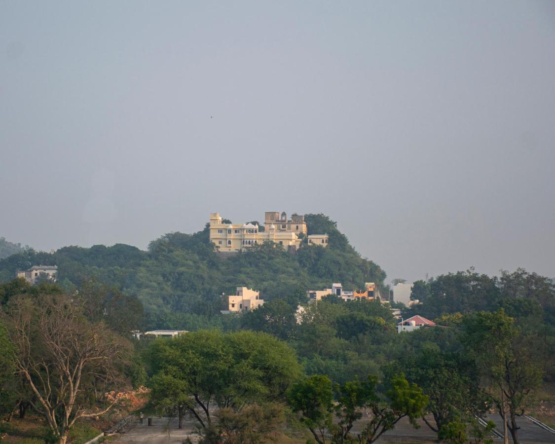 Titardi Garh- 18th Century Castle *