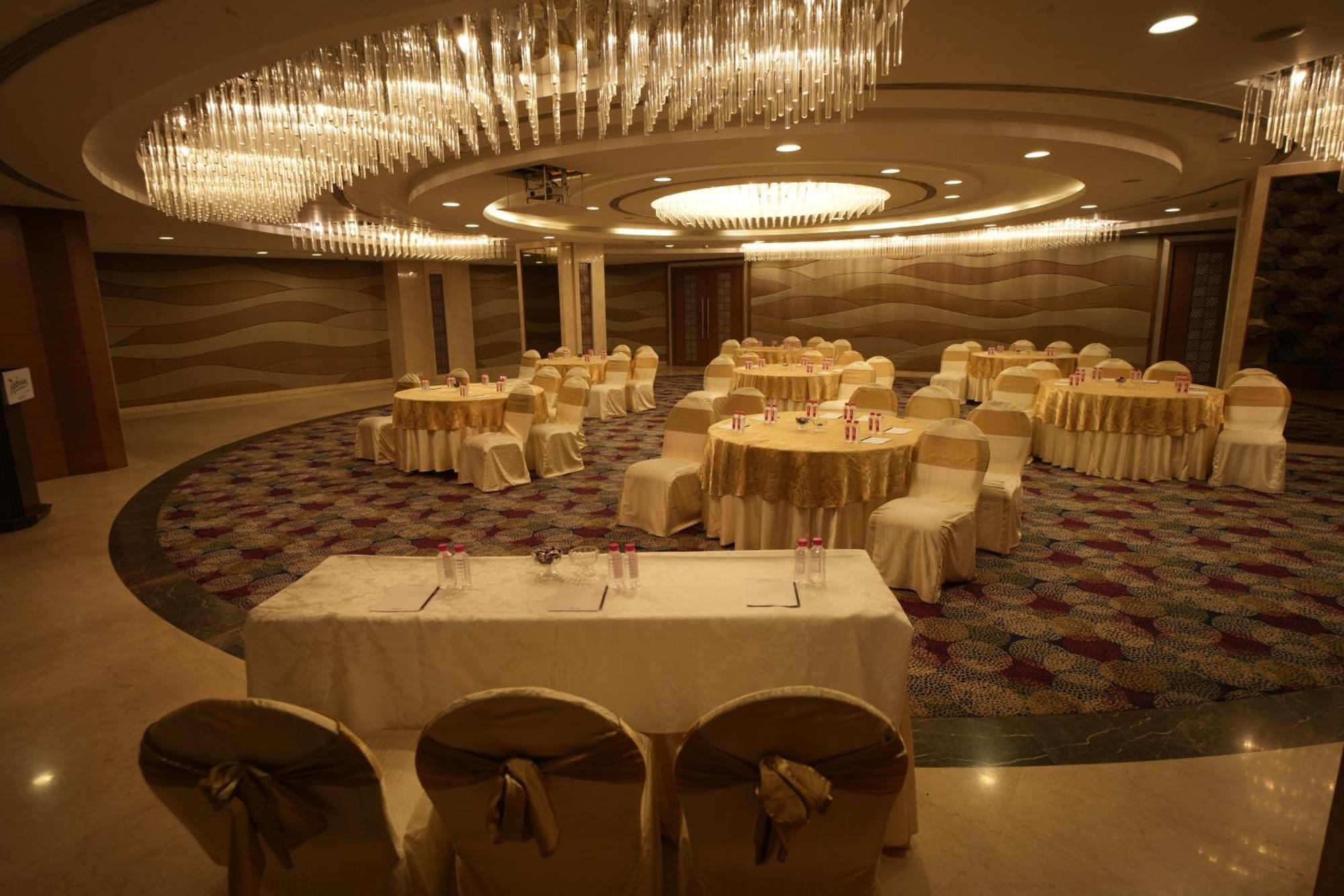 Radisson 4*