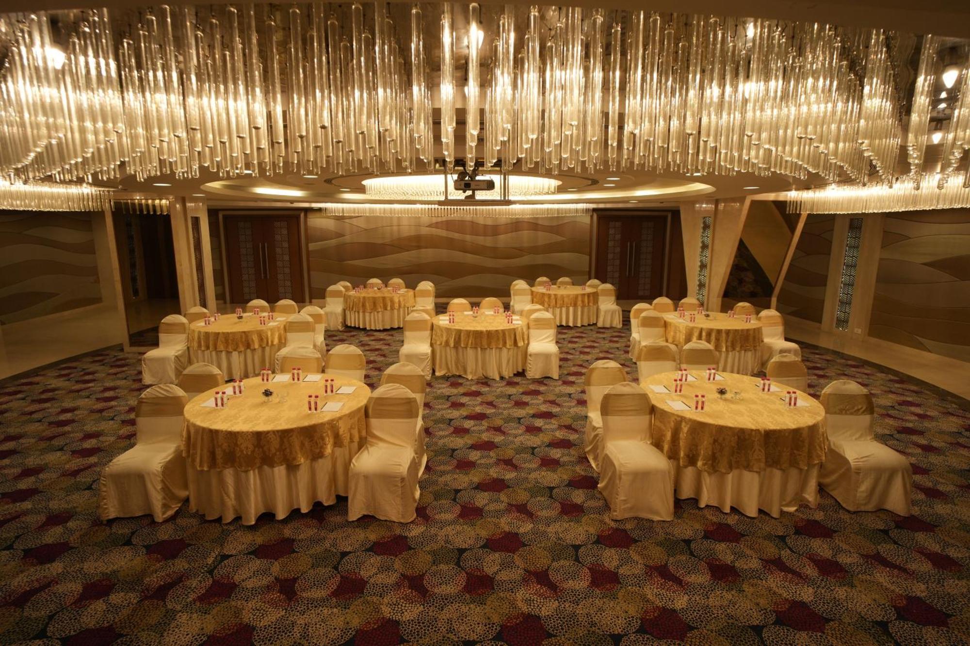 Hotel Radisson Udaipur