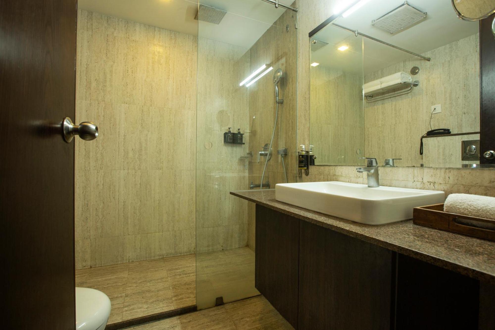 Hotel Vesta Grand 4*