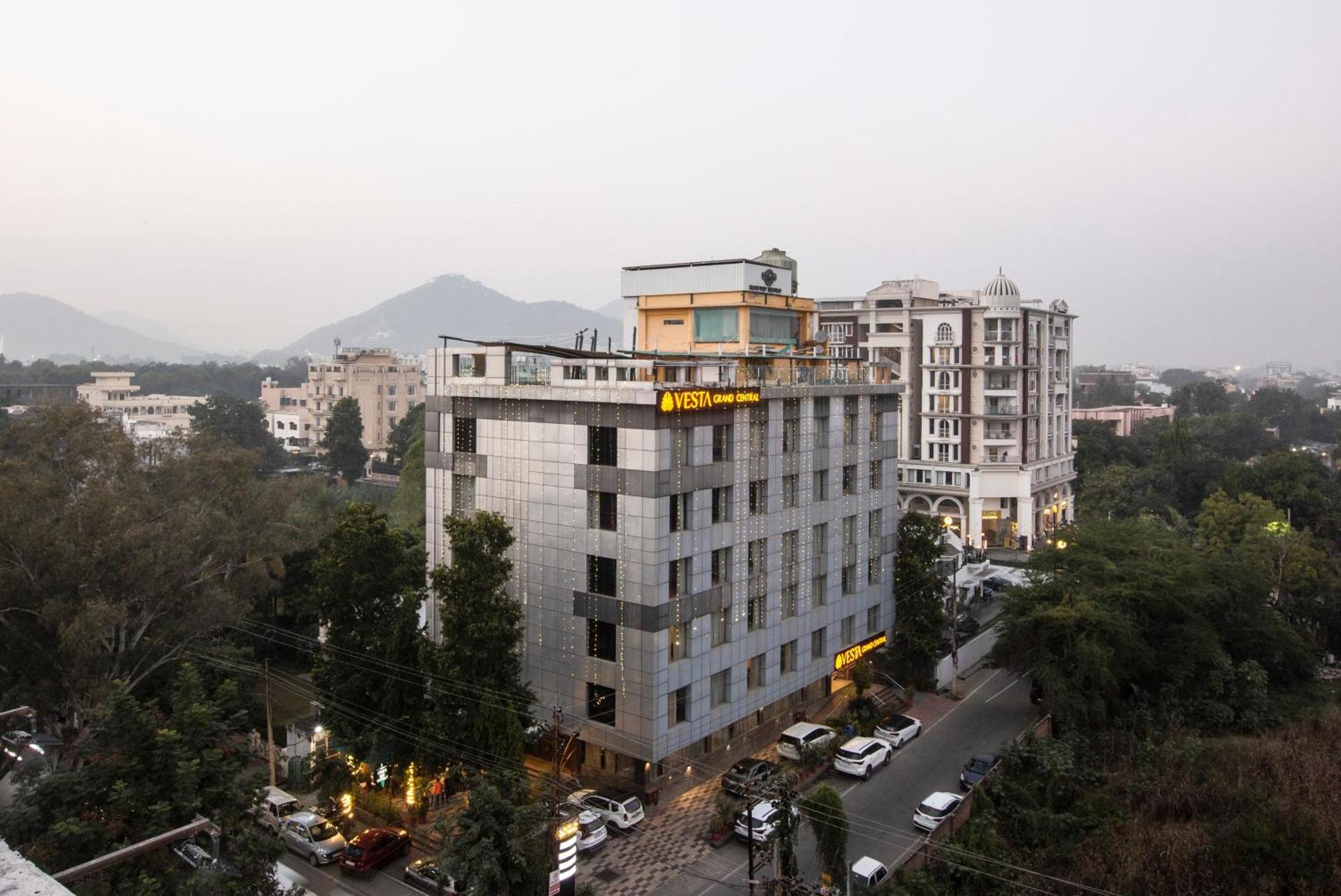 Hotel Vesta Grand Udaipur