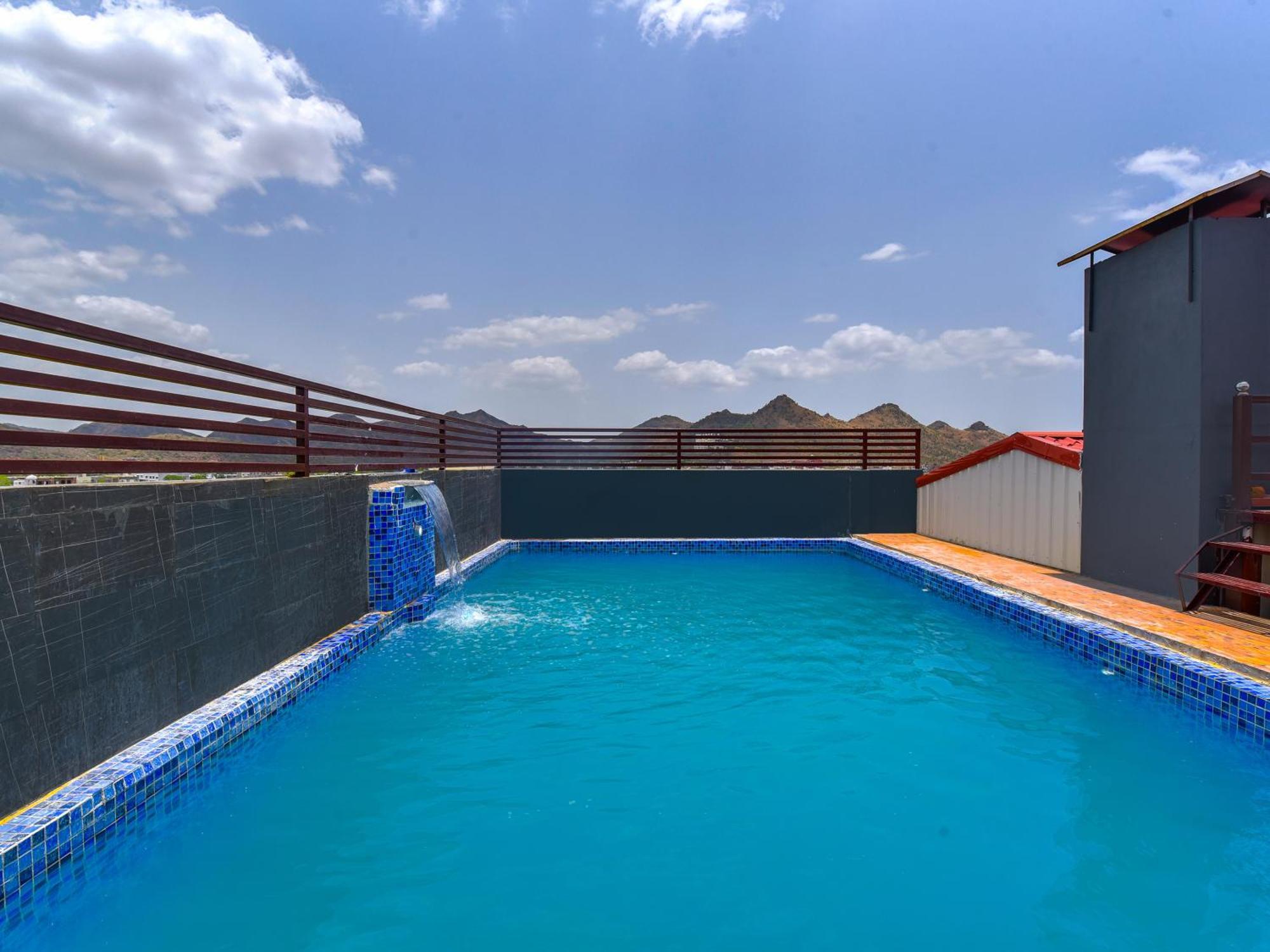 Mangal & Pool Hotel Udaipur