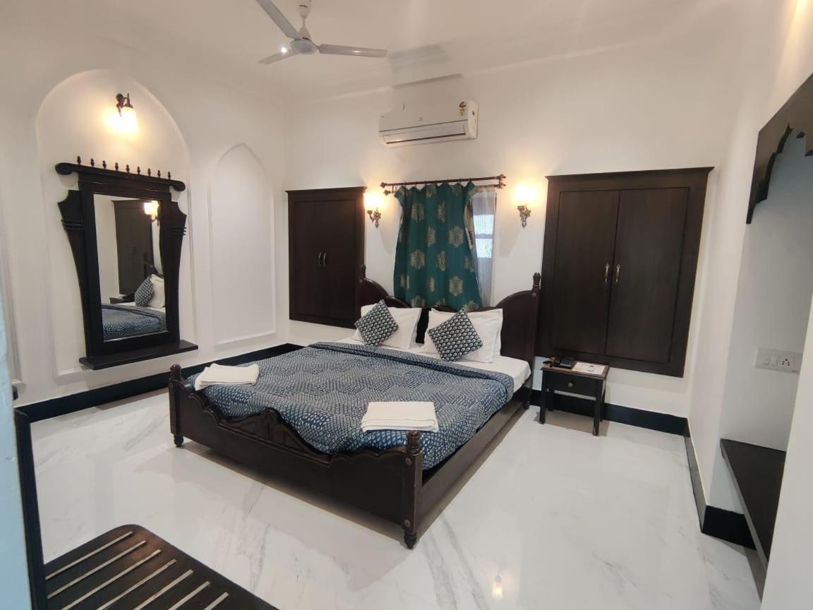 Hotel The Fateh By Le
