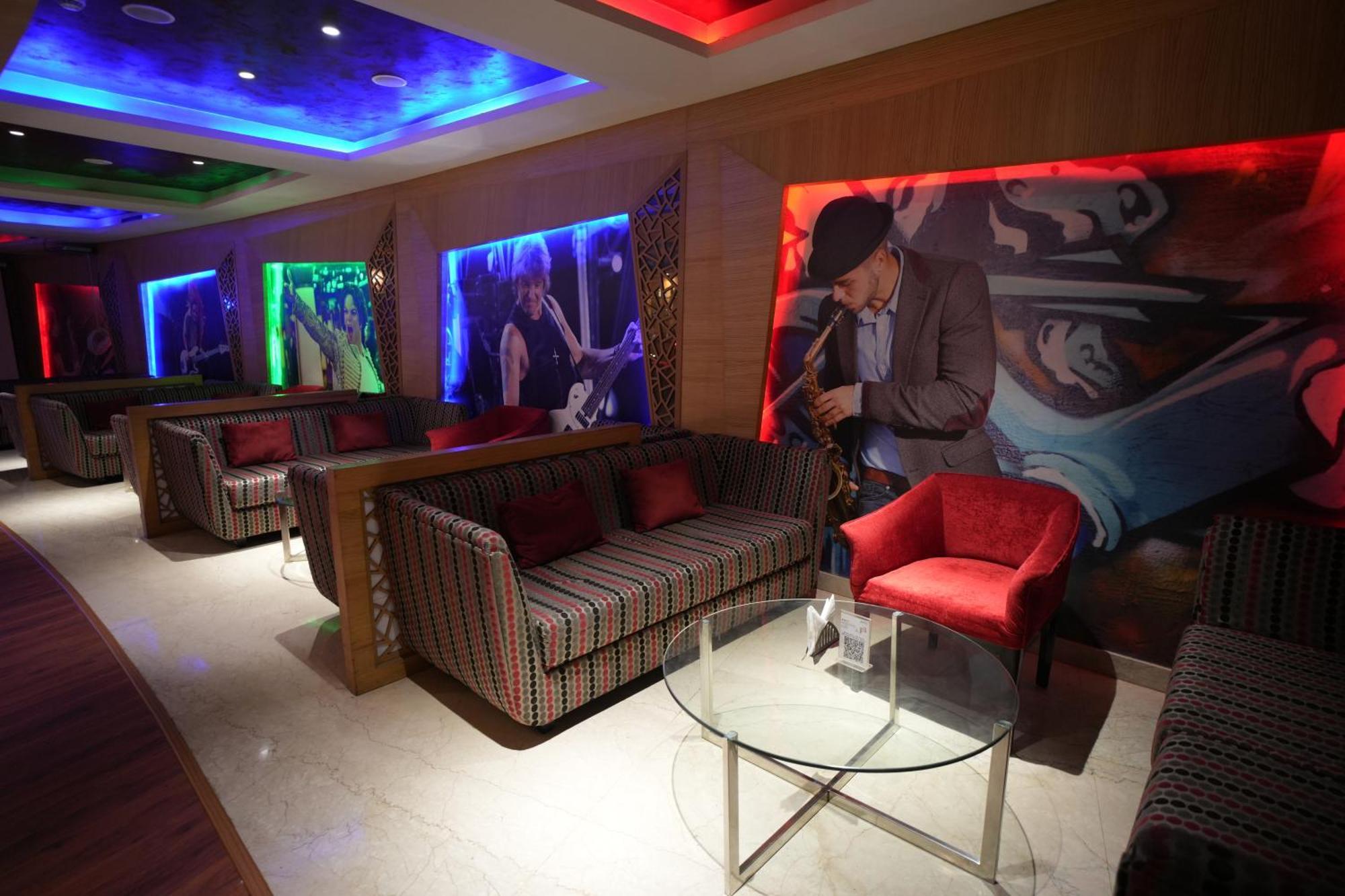 Radisson Hotel 4*